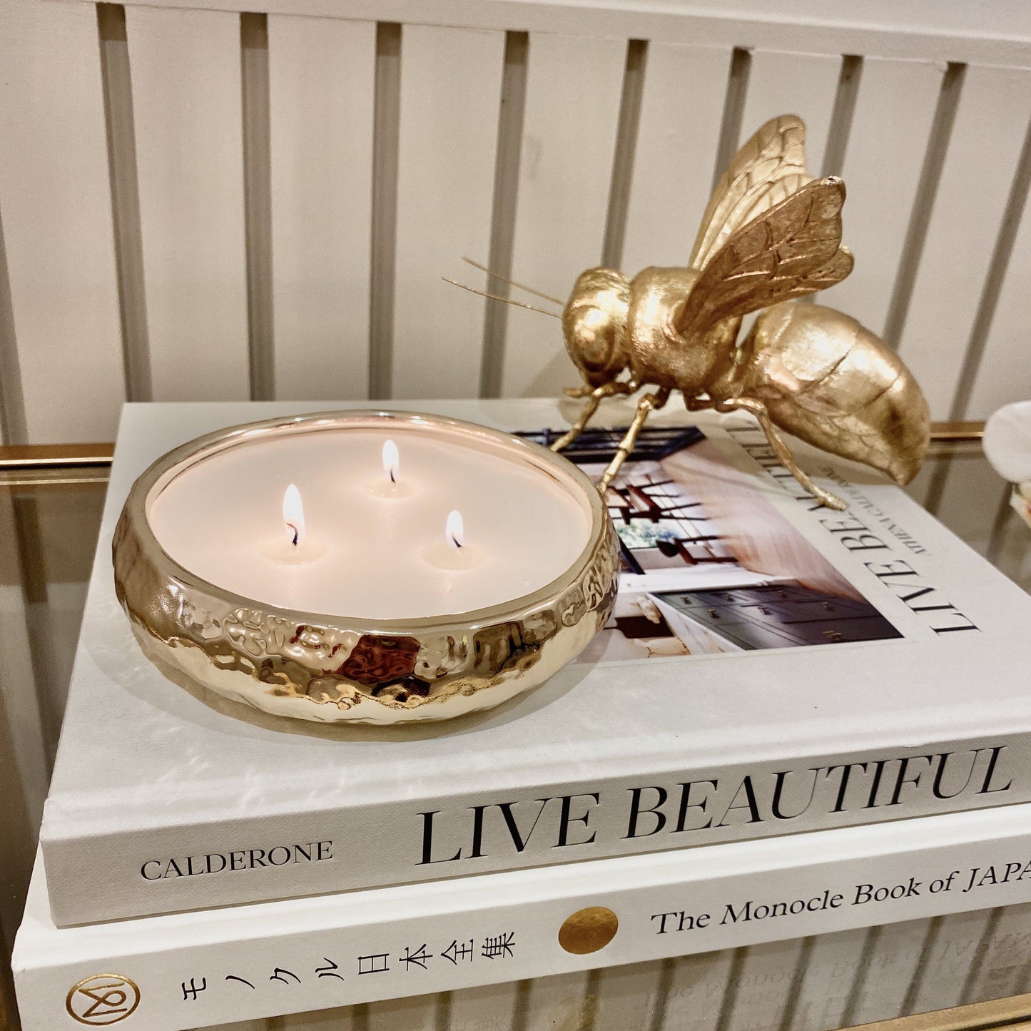 Aeolian 3 Wick Gold Scented Candle - Bridgnorth Furniture