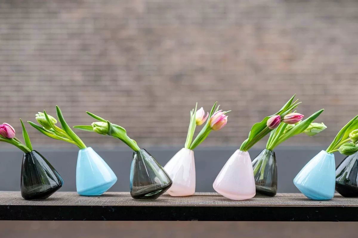 TUMBLING VASE - H12 D10 cm - BABYBLUE - Bridgnorth Furniture