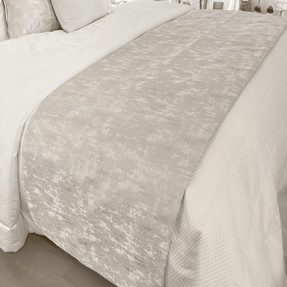 Tiana Cream & Gold Abstract Print Bed Runner - Bridgnorth Furniture