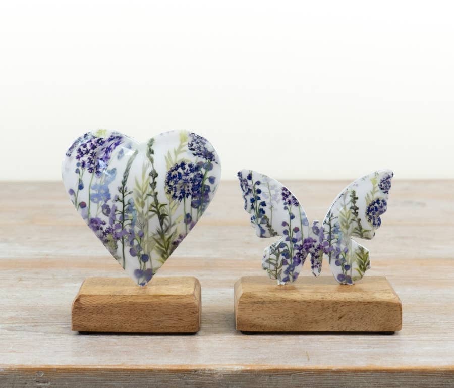 Lavender Design Heart on Base, 12cm