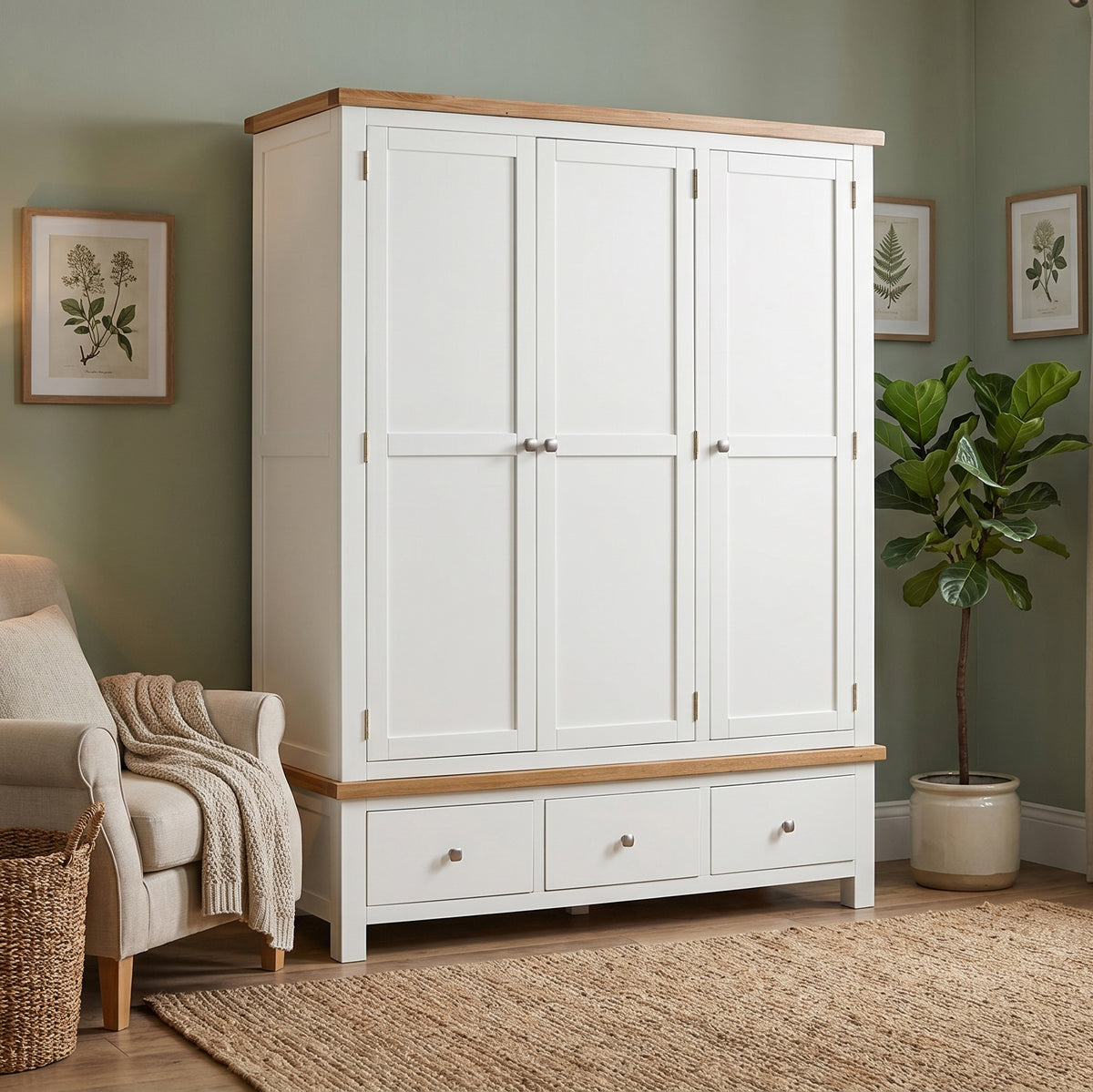 Drayton Painting Tripple Wardrobe - Bridgnorth Furniture