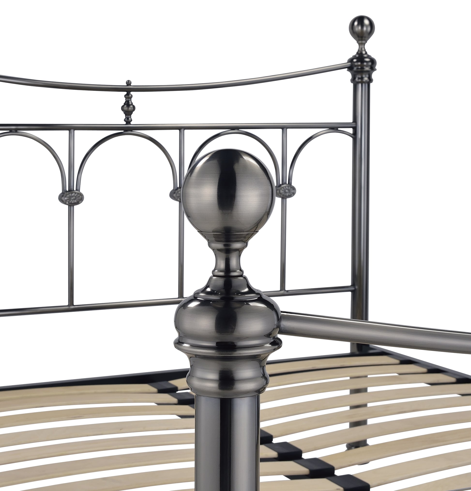 Gamma Chrome Bed Frame - Bridgnorth Furniture