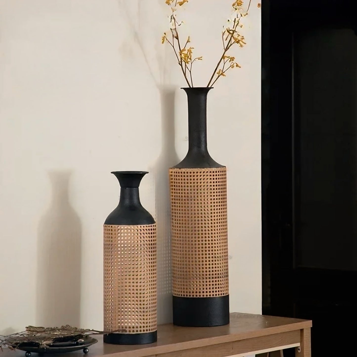 Kushi Vase - Bridgnorth Furniture