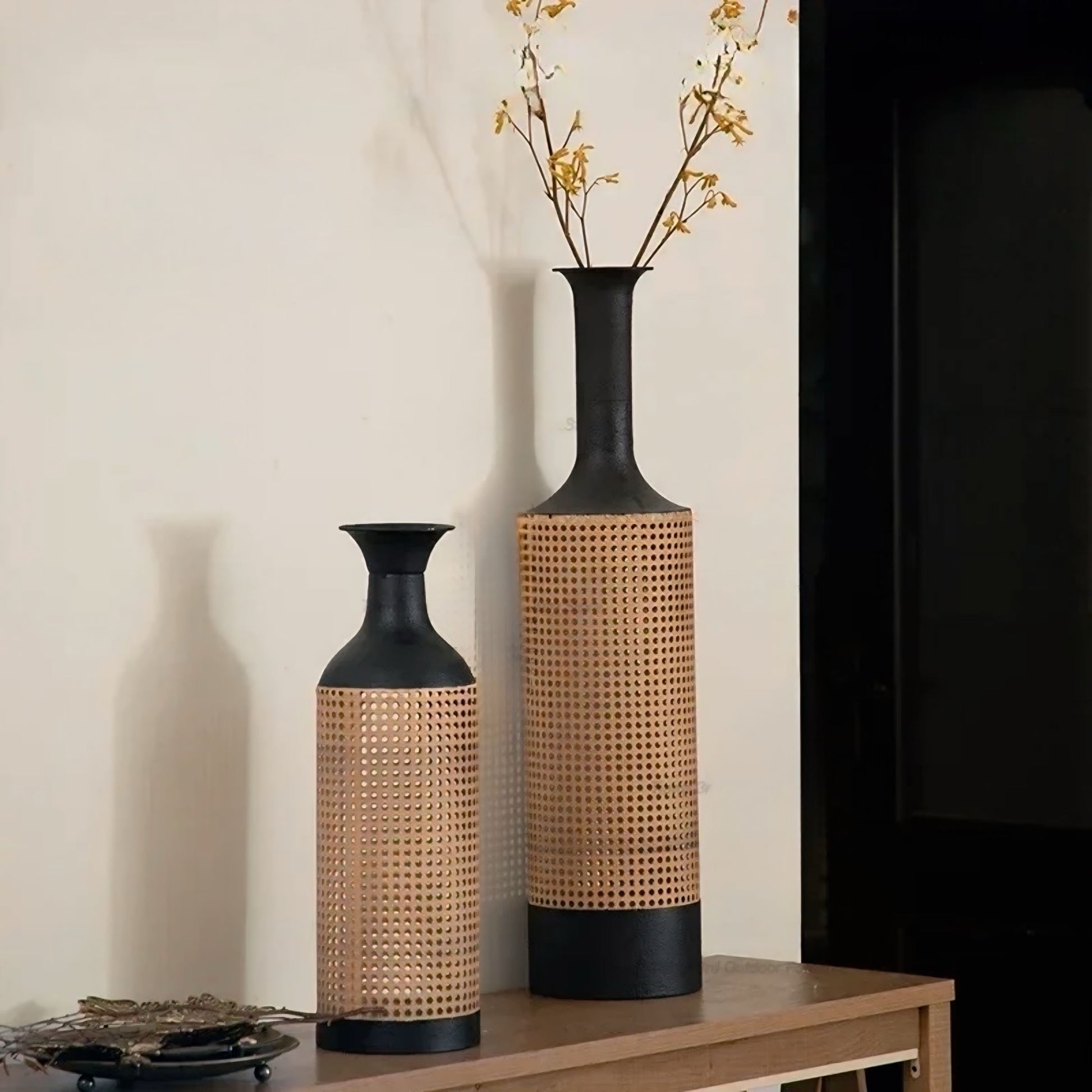 Kushi Vase - Bridgnorth Furniture