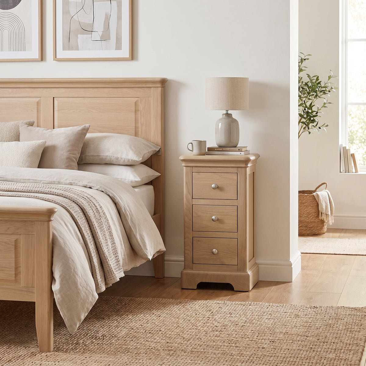 Stretton Oak Compact Bedside Table - Bridgnorth Furniture