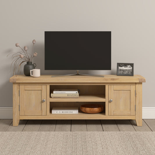 Highley Oak Large TV Unit - Bridgnorth Furniture