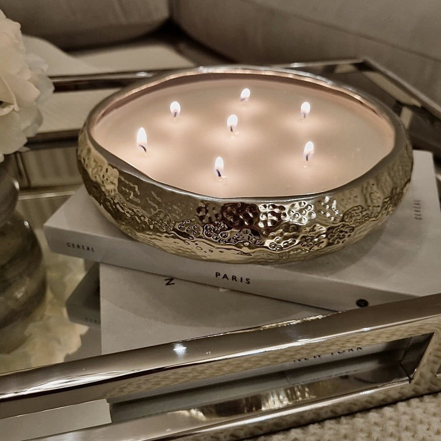Aeolian 7 Wick Gold Scented Candle - Bridgnorth Furniture
