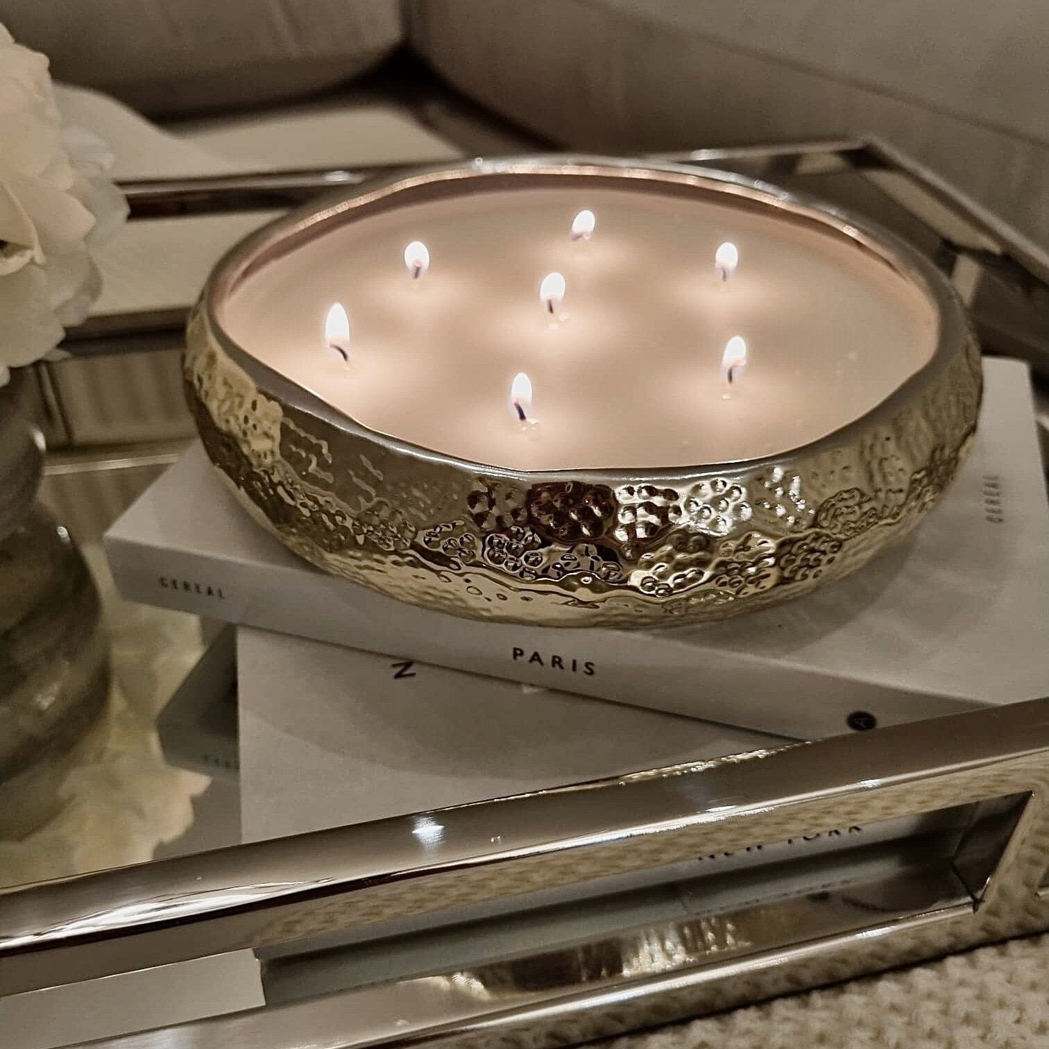 Aeolian 7 Wick Gold Scented Candle - Bridgnorth Furniture