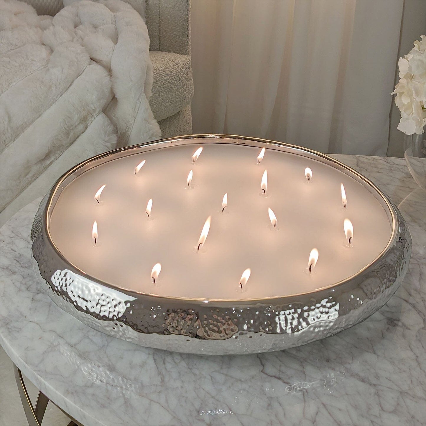 Aeolian XL Silver 17 Wick Scented Candle - Bridgnorth Furniture