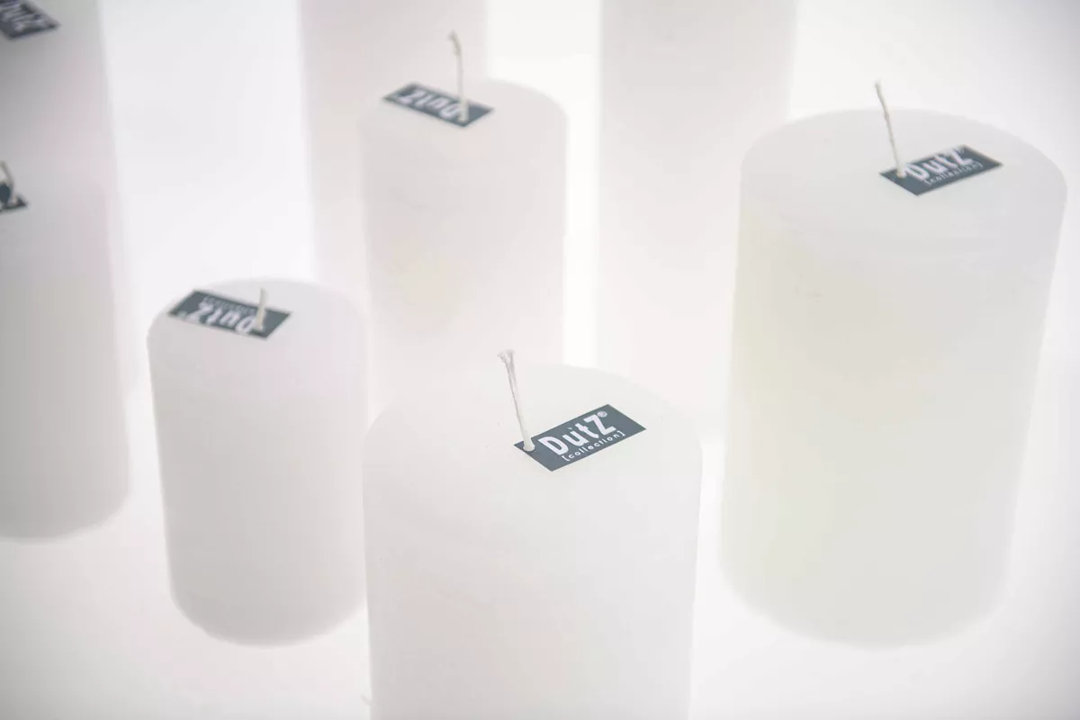 LUXURY RUSTIC CANDLE - WHITE - Bridgnorth Furniture