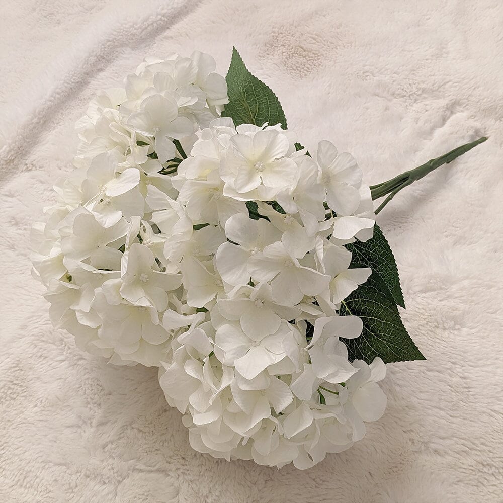 Cream Hydrangea Faux Floral Bunch - Bridgnorth Furniture