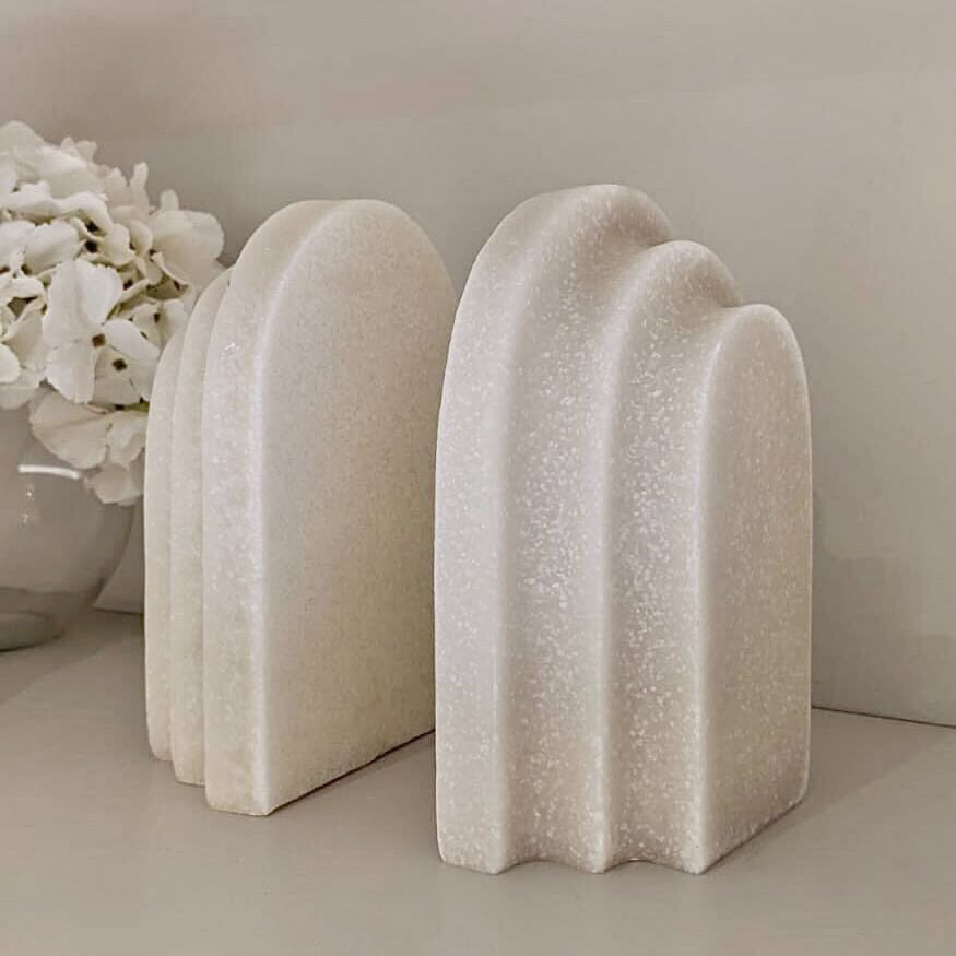 Delaney White Marble Effect Set of 2 Bookends - Bridgnorth Furniture