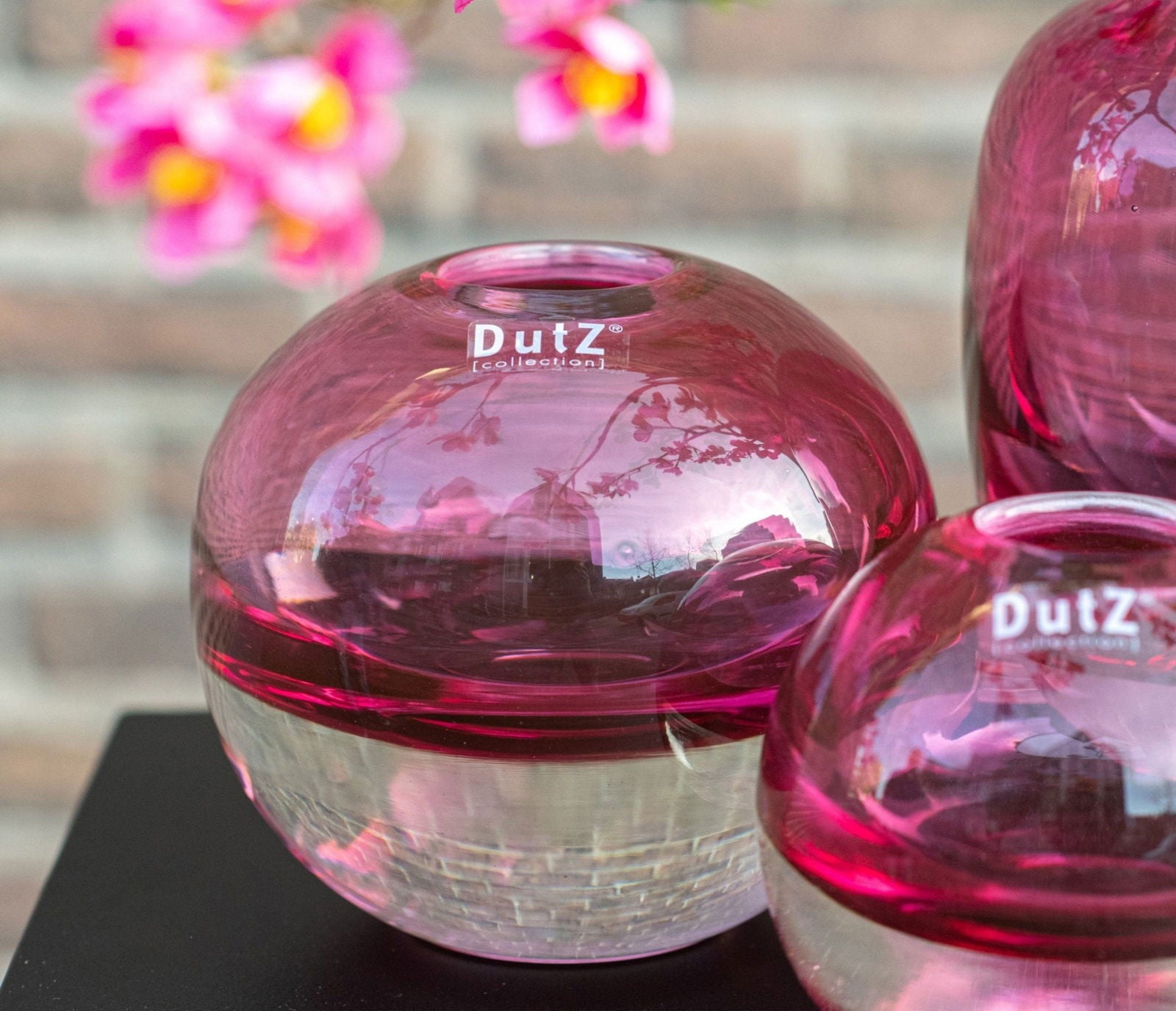 Ball VASE HOOLA - FUCHSIA Colour by DutZ - Bridgnorth Furniture