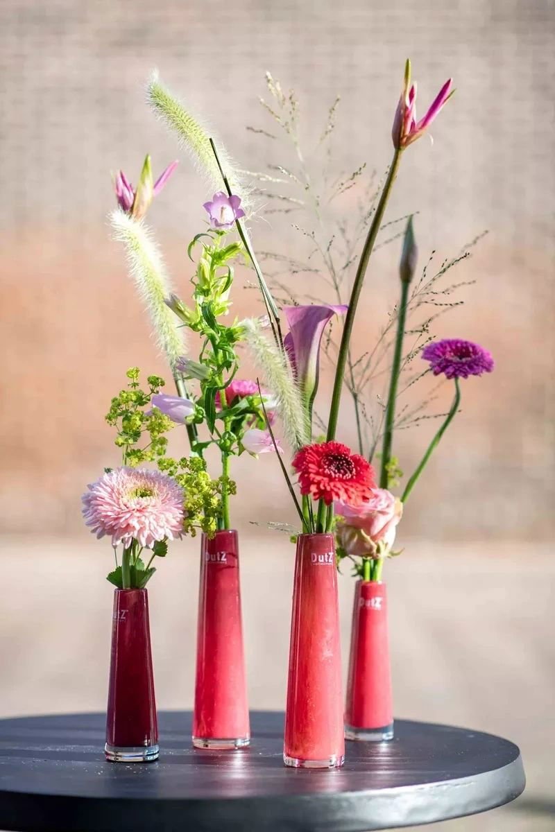 VASE SOLIFLEUR Budvase - RASPBERRY - Bridgnorth Furniture