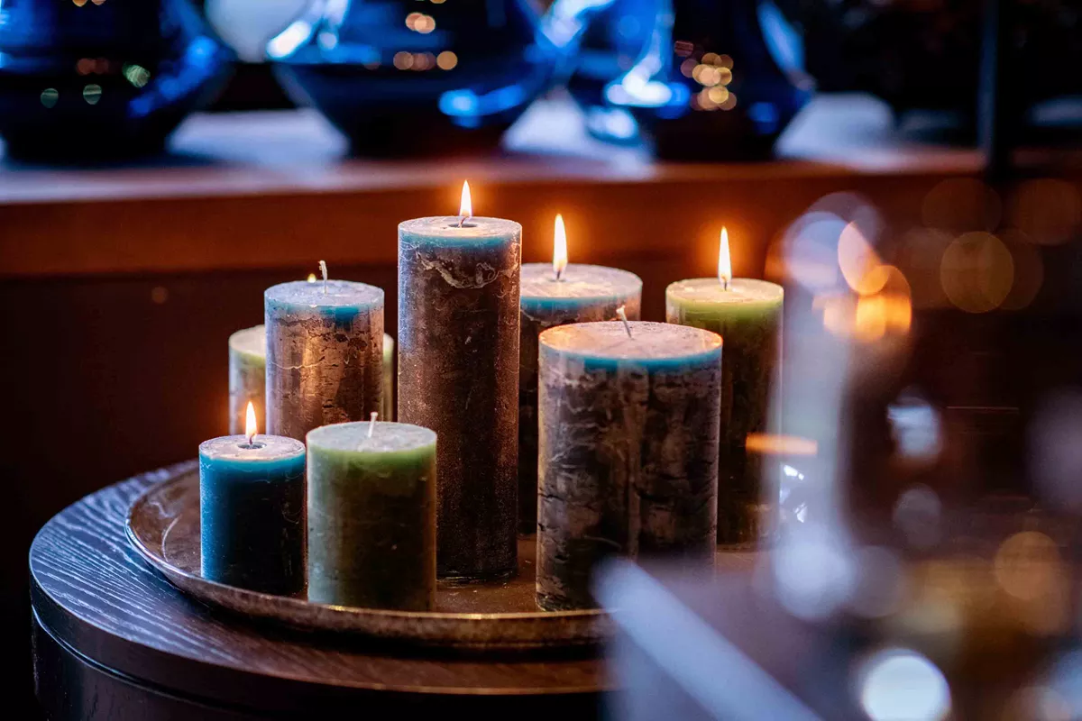 LUXURY RUSTIC CANDLE - DARKGREEN - Bridgnorth Furniture