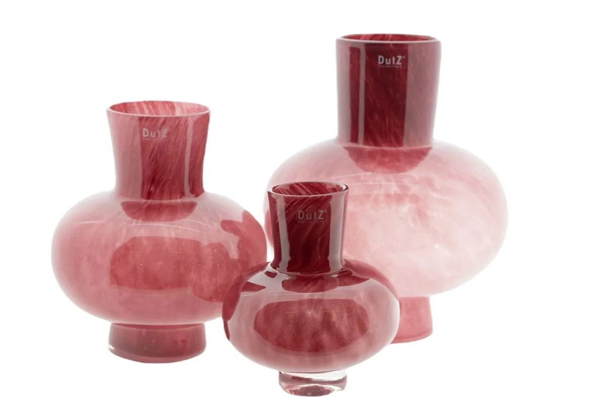Vase MODEST - RASPBERRY by DutZ - Bridgnorth Furniture