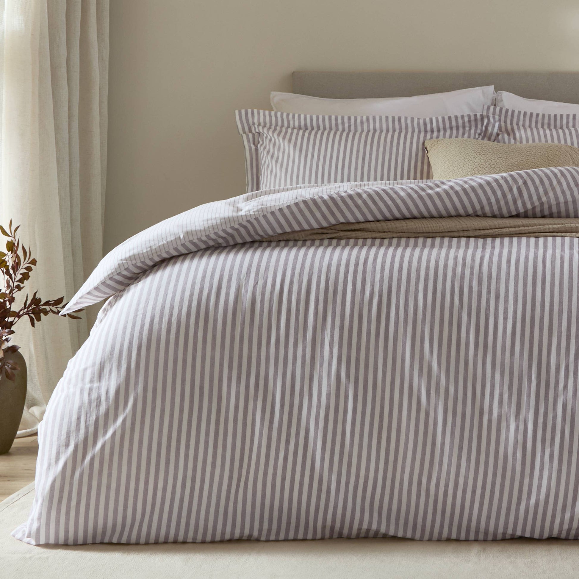Hebden Mélange Stripe 100% Cotton Duvet Set Mauve - Bridgnorth Furniture