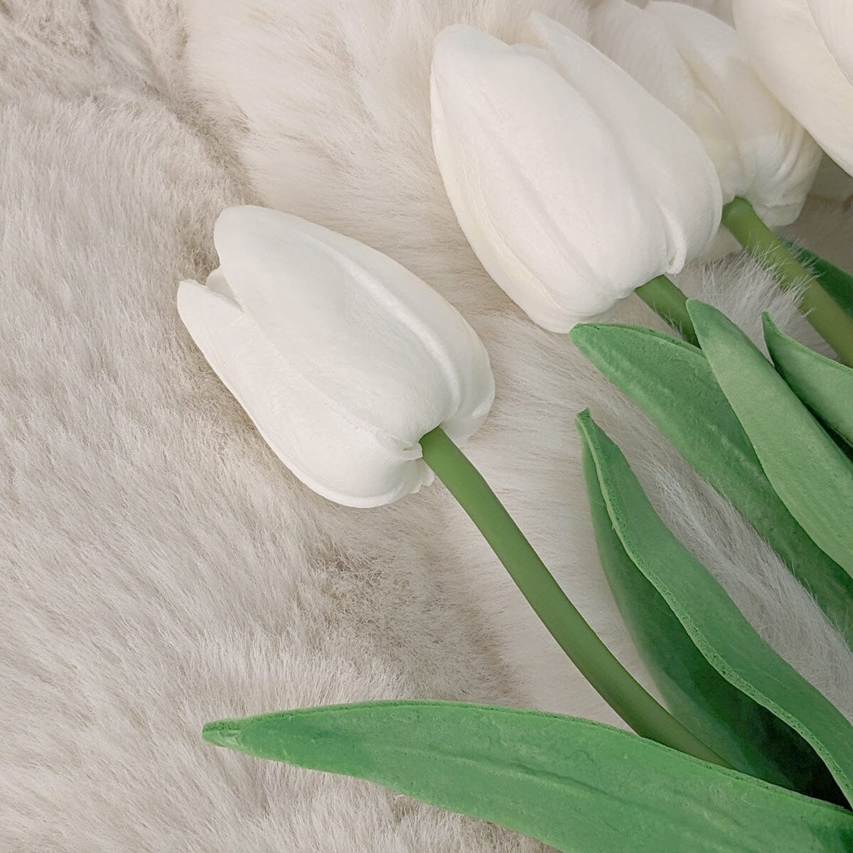 Faux White Tulips Bunch of 8 Flowers - Bridgnorth Furniture