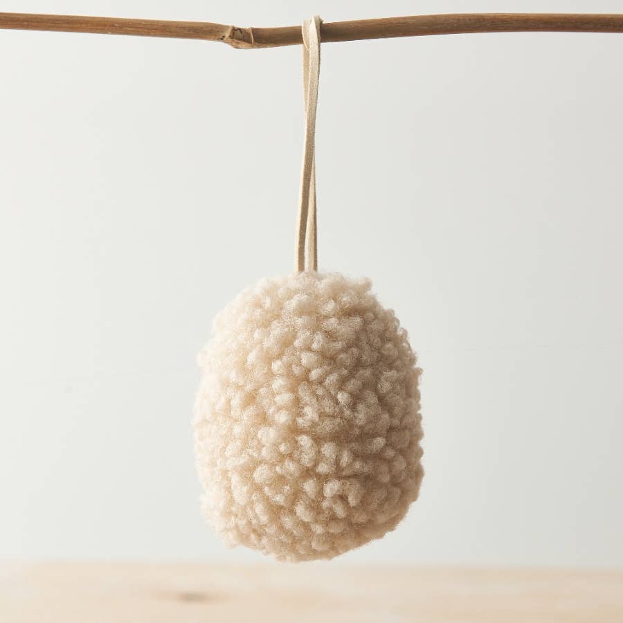 Sherpa Easter Hanging Egg - Bridgnorth Furniture