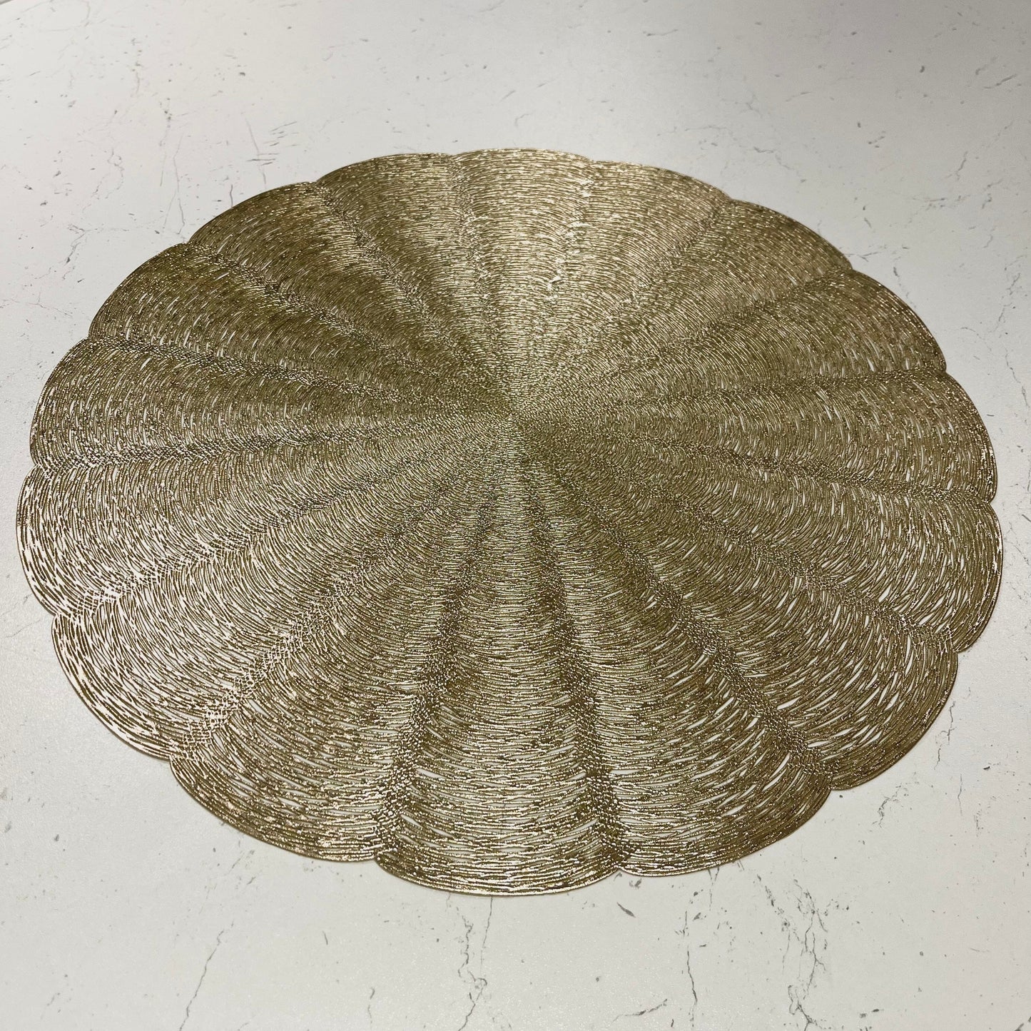 Lyra Gold Round Placemat - Bridgnorth Furniture