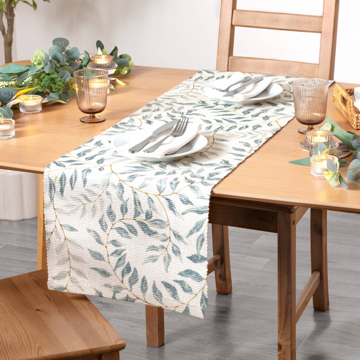 Vinea Indoor/Outdoor Table Runner Green - Bridgnorth Furniture