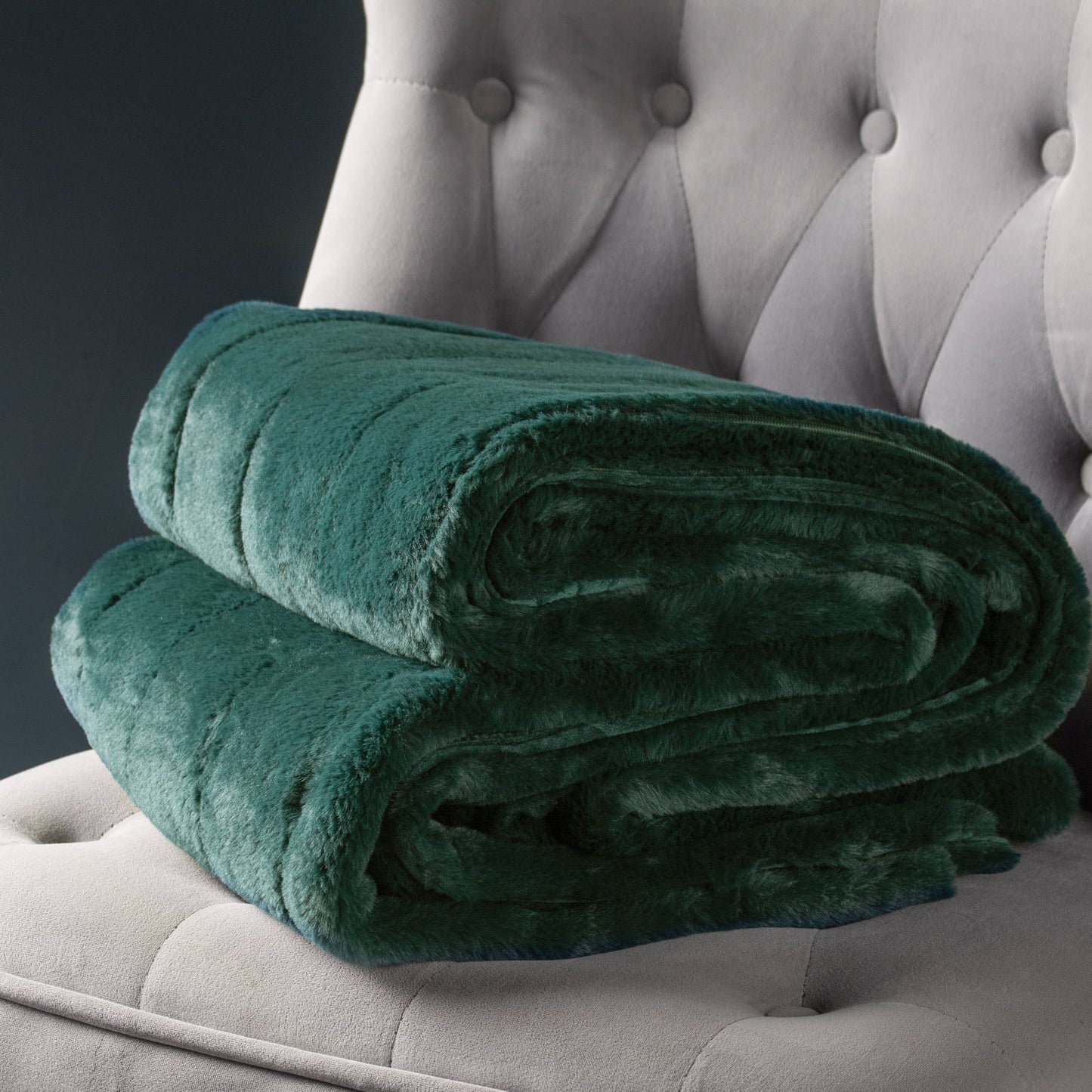 Empress Faux Fur Throw Emerald - Bridgnorth Furniture