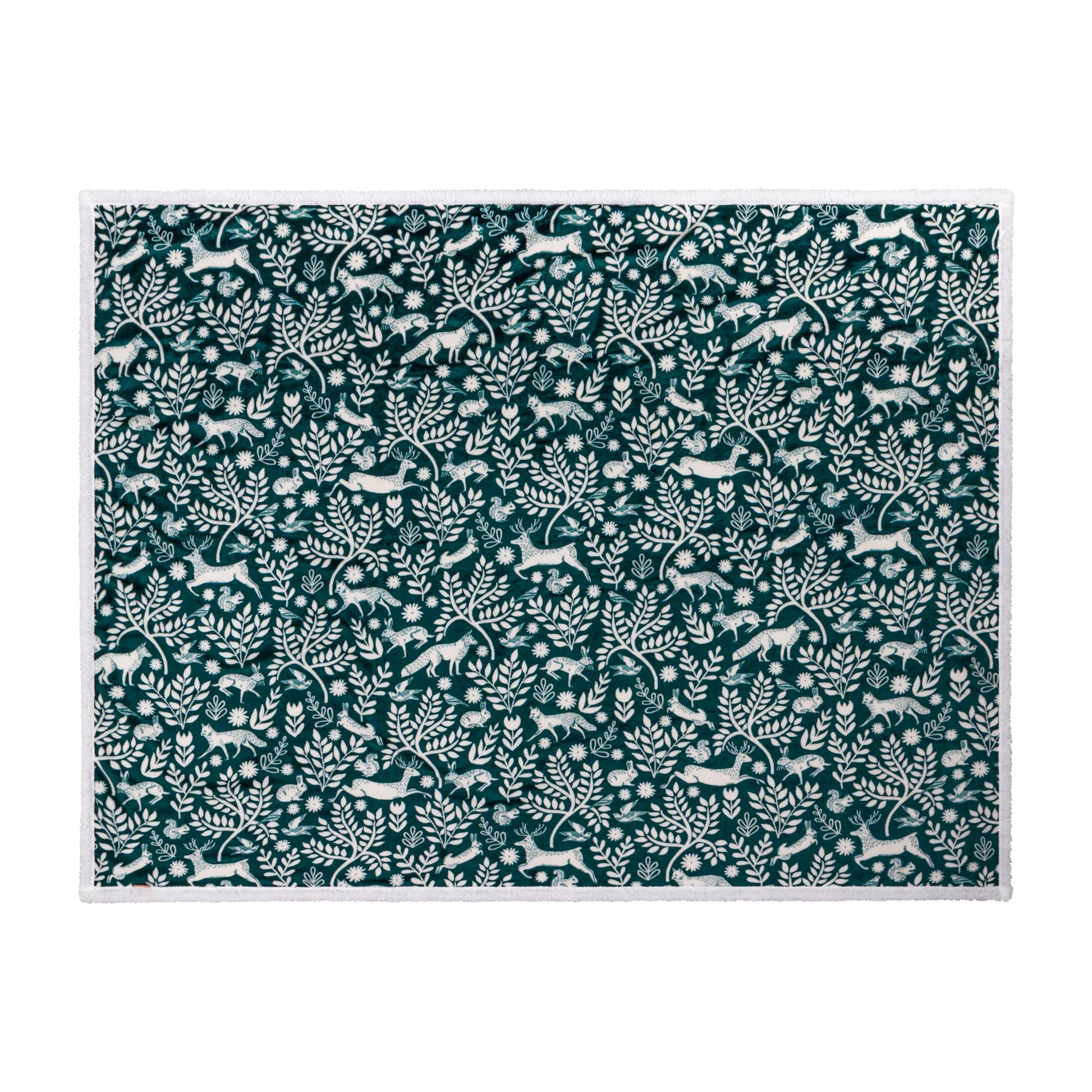 Skandi Woodland Sherpa Fleece Throw Forest - Bridgnorth Furniture
