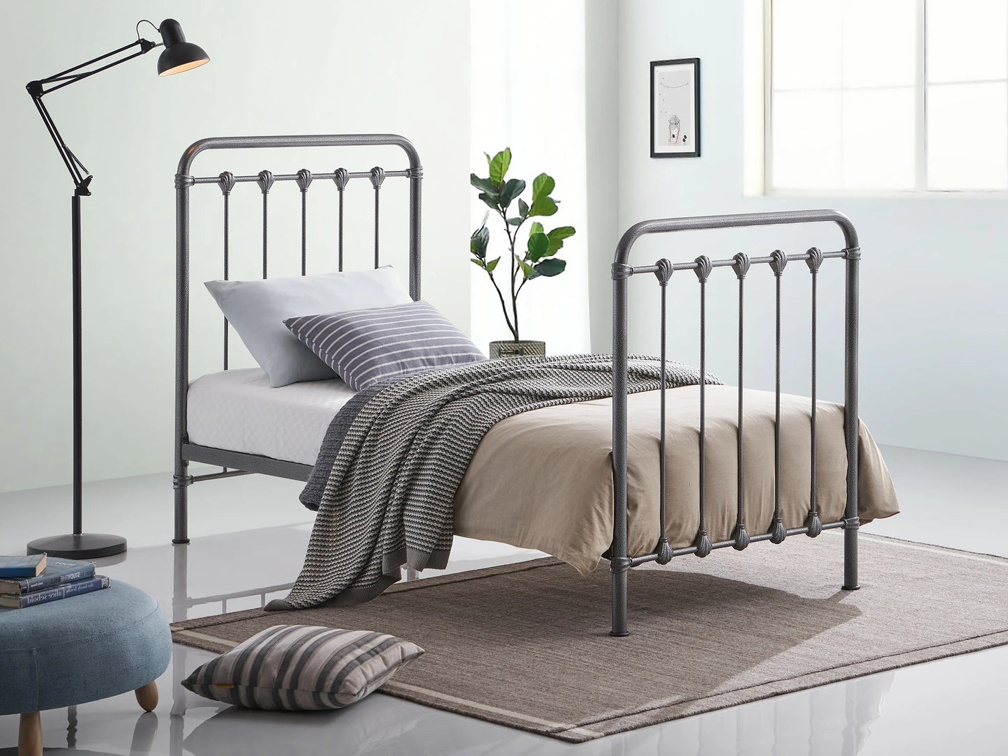 Havana Metal Bedframe - Bridgnorth Furniture