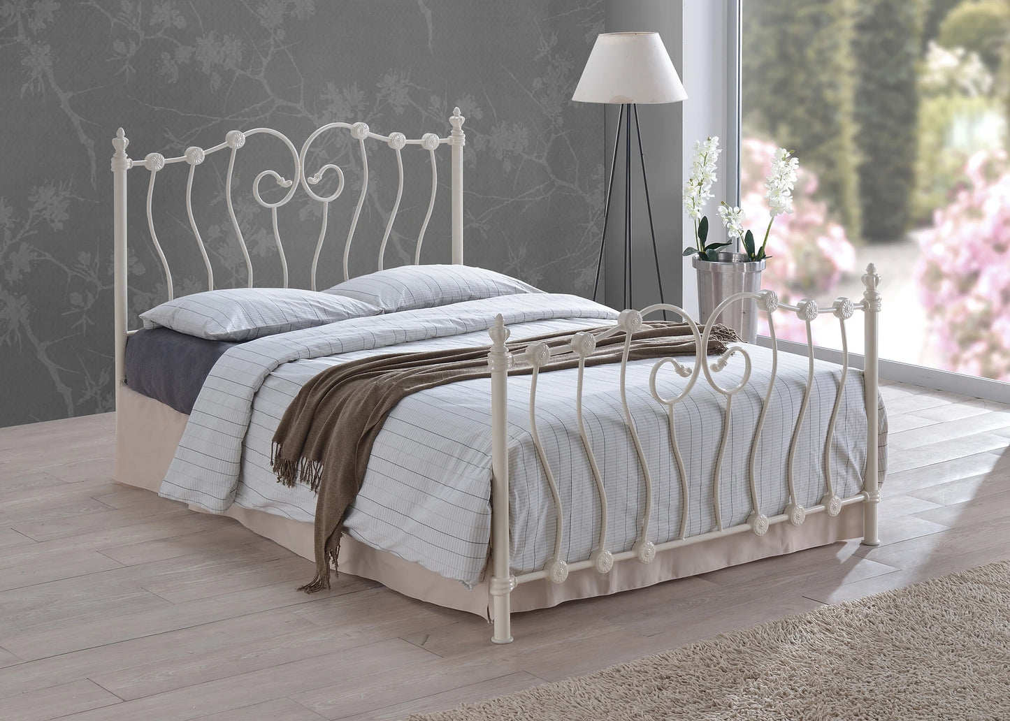 Inova Metal Bedframe - Bridgnorth Furniture