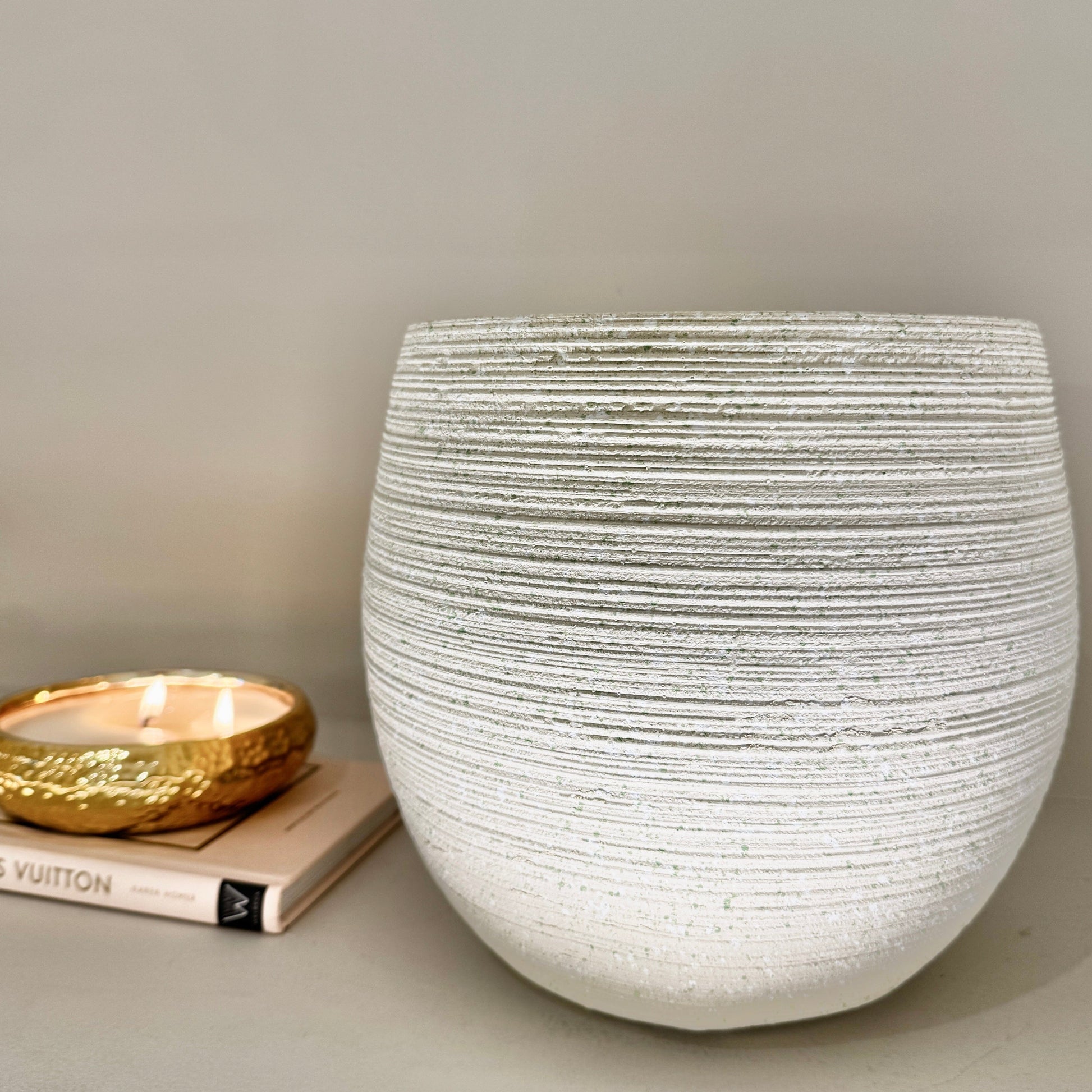 Tranquillity Medium Neutral Round Textured Planter - Bridgnorth Furniture