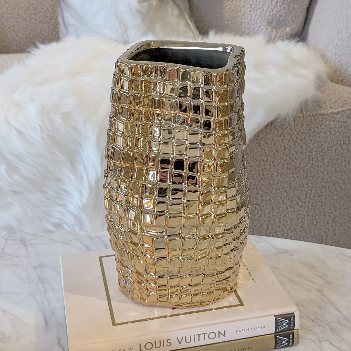 Vieste Medium Gold Abstract Vase - Bridgnorth Furniture